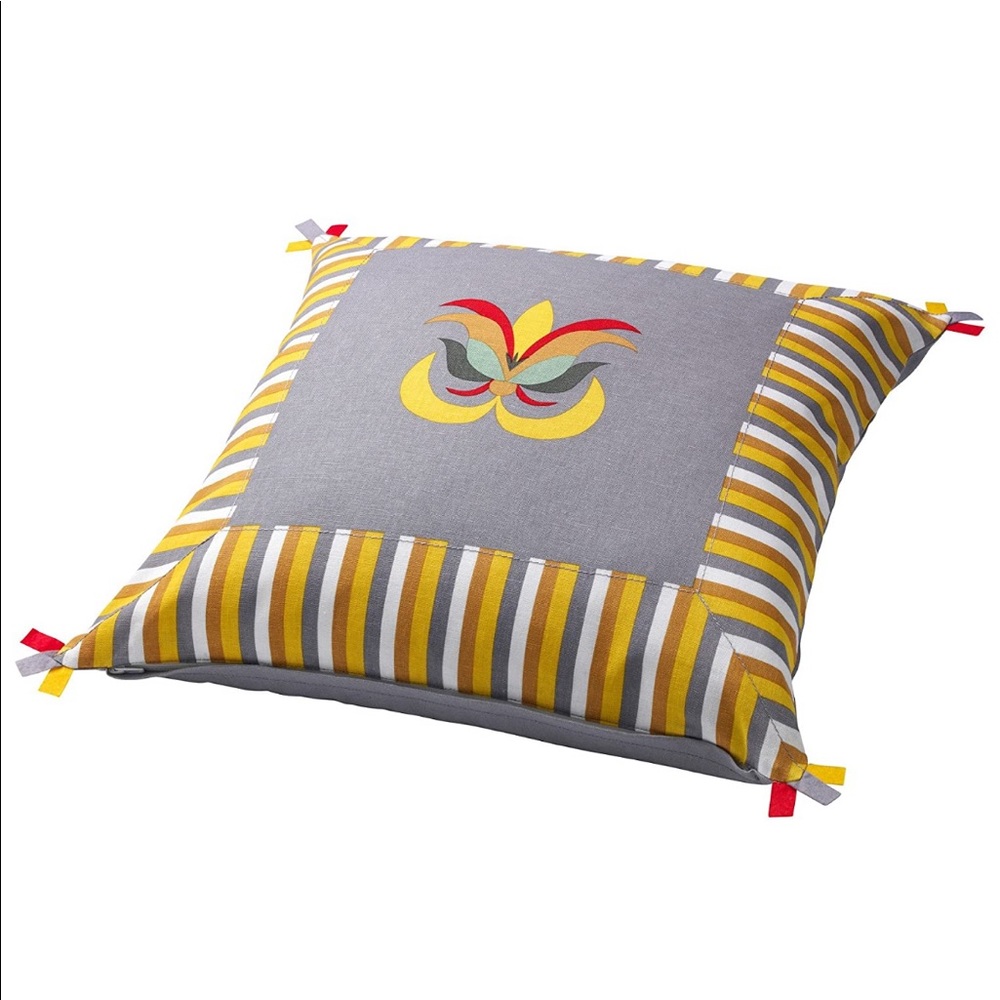 IKEA Akerkulla pillow cover